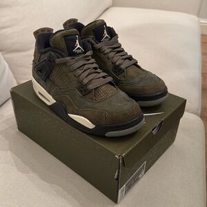 Jordan 4 Retro SE Craft (GS) Size 7